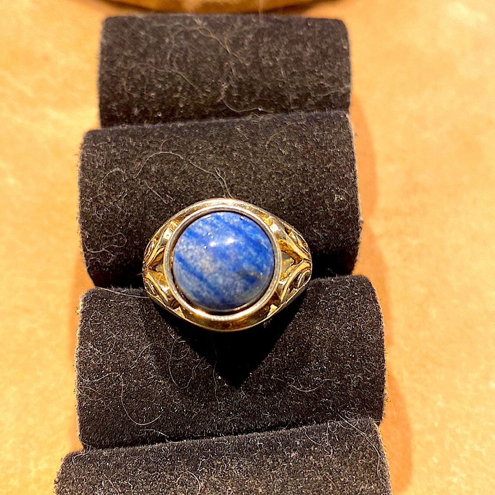 Pretty sterling filigree ring
